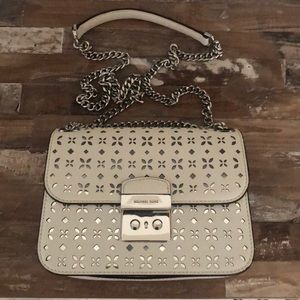 Michael Kors Chain Cross Body